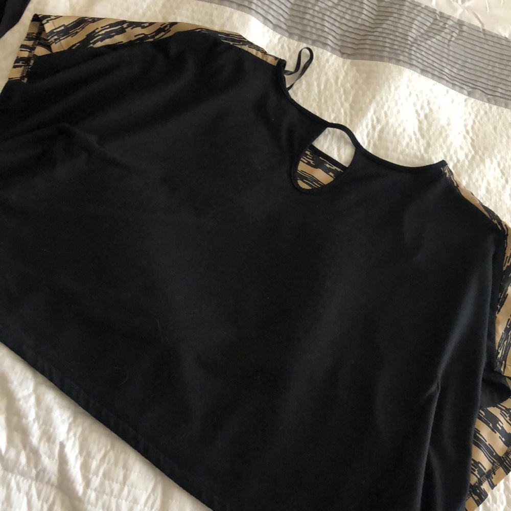 Cropped blouse - Picture 2 of 3